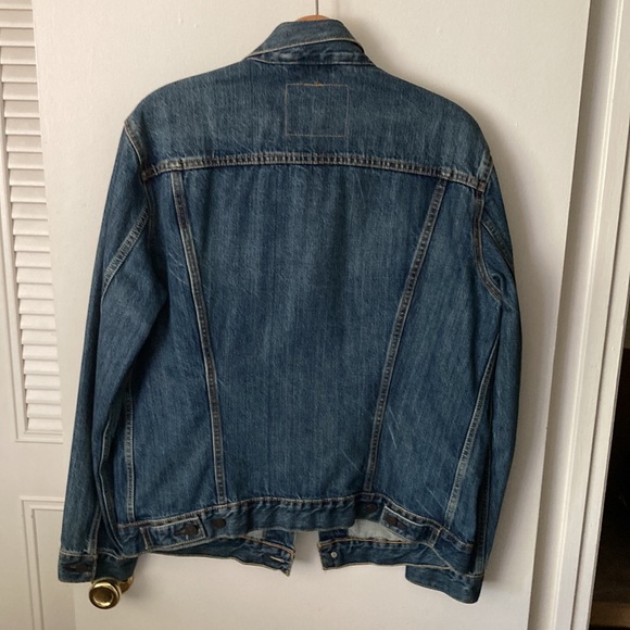 Levi’s Trucker Jacket - Picture 3 of 15